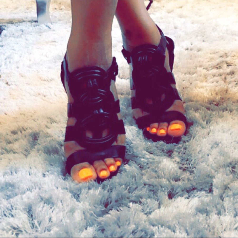 L.A.M.B Black Strappy Platform Sandals